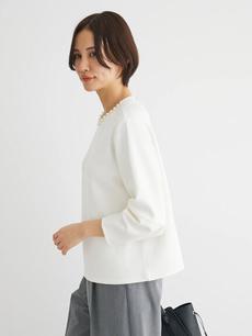 パール付ポンチカットプルオーバー パール付ポンチカットプルオーバー